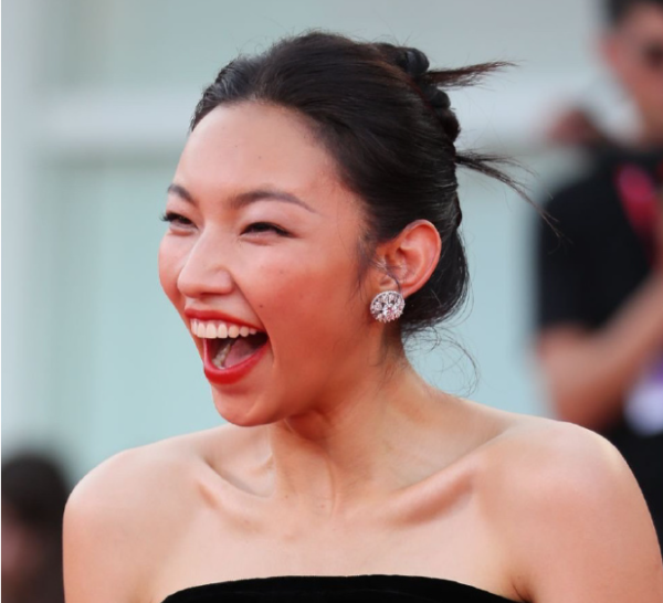 卓信宝 绿大暗前妻在岛国得病